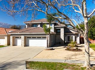 15946 Sunburst Dr, Fontana, CA 92336