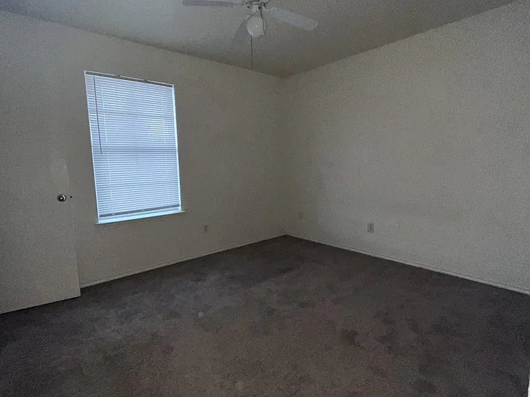 5801 Redstone Dr #A — Photo 12