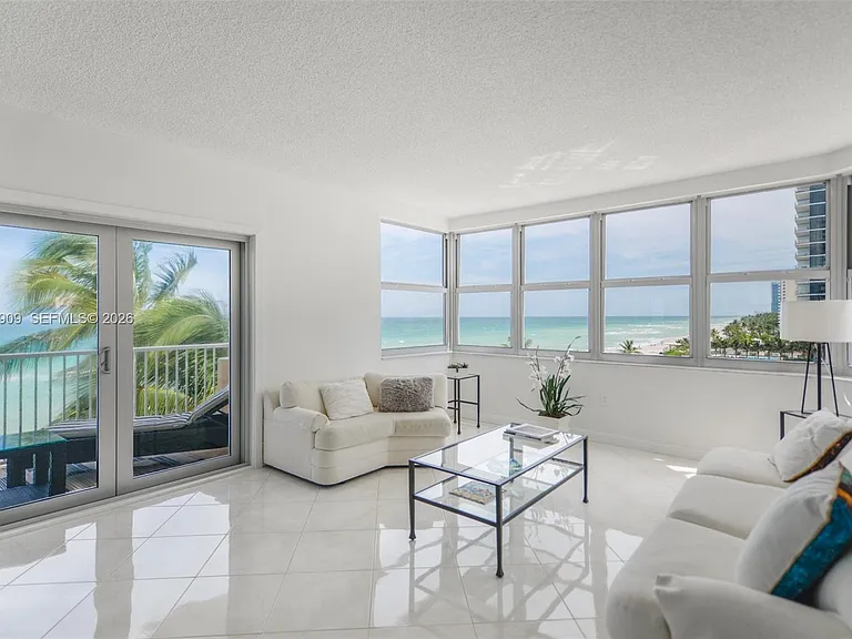 1950 S Ocean Dr #5Q — Photo 9