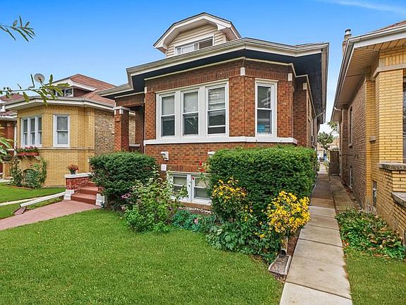 2nd image of 3025 N Luna Ave