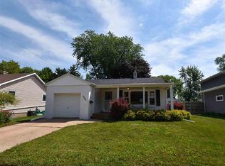 1924 Mount Vernon St, Oshkosh, WI 54901