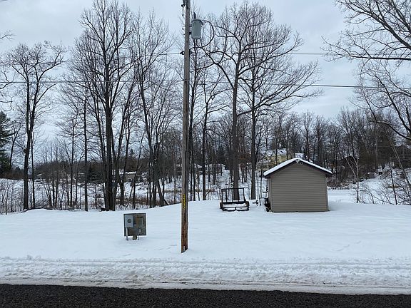 3rd image of N Ogemaw Trl