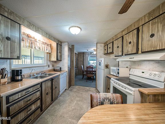 5th image of 305 S Val Vista Dr Lot 232
