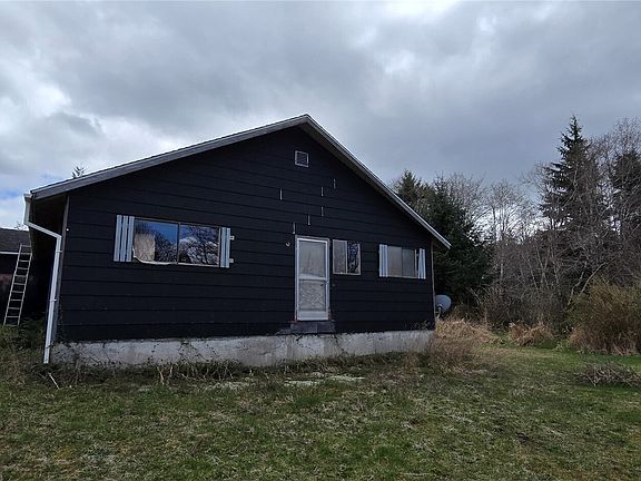 2nd image of 200 Upper Naselle Road
