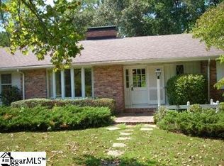 101 N Warwick Rd, Greenville, SC 29617