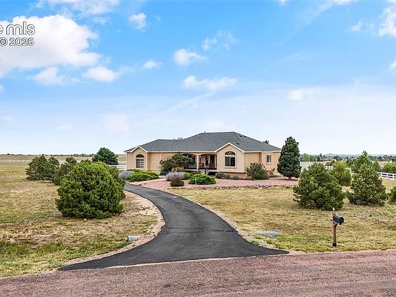 2nd image of 9335 Doe Creek Ct