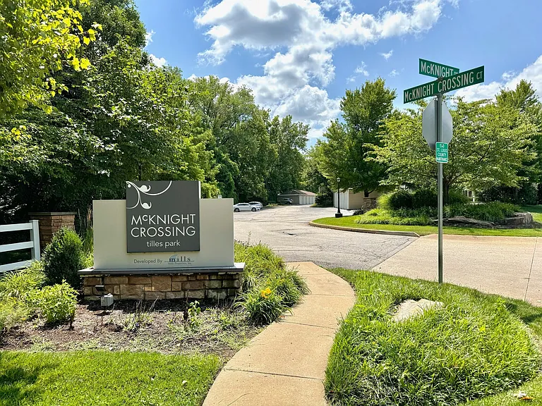 2638 McKnight Crossing Ct #2638 — Photo 25