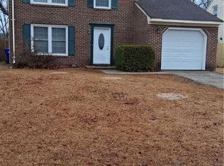 4894 Halwell Dr, Virginia Beach, VA 23464