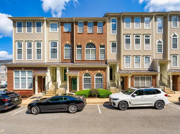 12406 Open View Ln #1403, Upper Marlboro, MD 20774