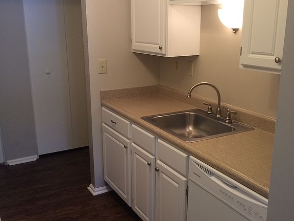 2nd image of 379 Sail Boat Run APT 2A