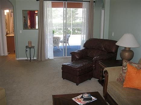4th image of 326 Admiralty Ct