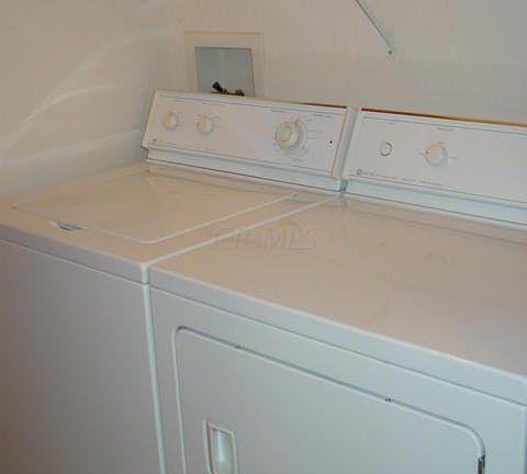 3rd image of 8200 Pelham Dr