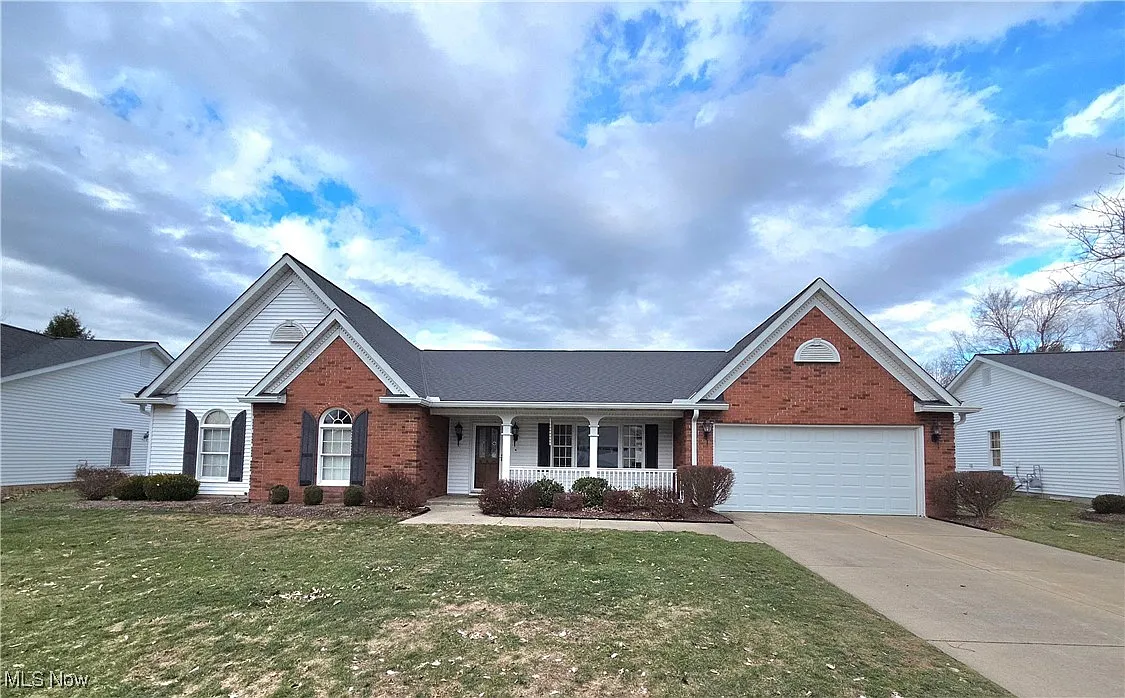 9605 Lismore Ln photo 1