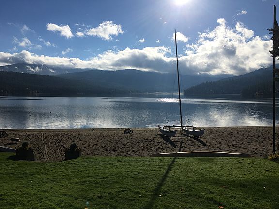 2nd image of 603 S Shoreline Dr