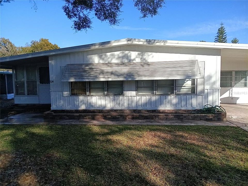 1st image of 524 Oak Rdg W