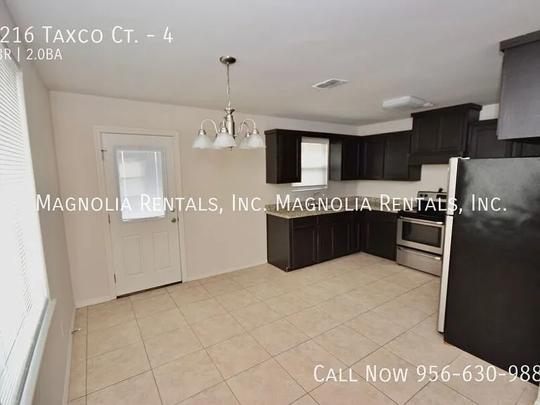 2216 Taxco Ct #4 — Photo 9