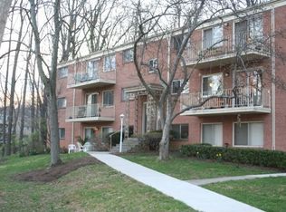 10684 Weymouth St, Bethesda, MD 20814