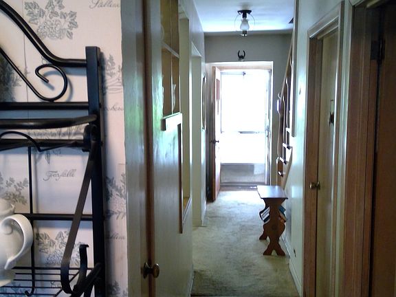 5th image of 540 S Catherine Ave