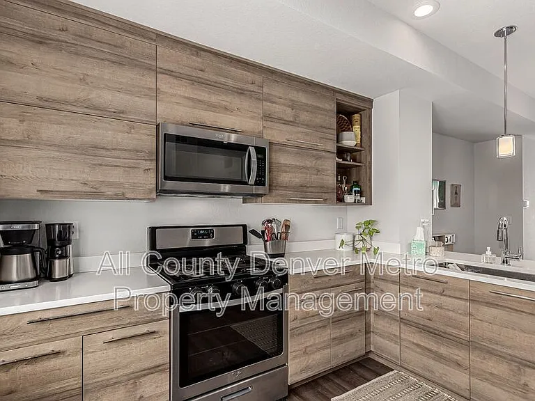5523 W 10th Ave — Photo 6