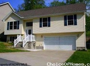 264 Hanalei Dr, Morgantown, WV 26508