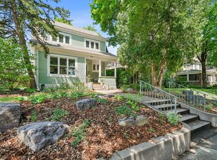 2400 Lake Pl, Minneapolis, MN 55405