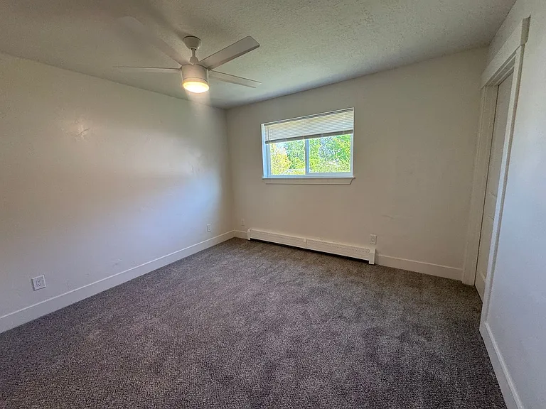 210 W 1100 N — Photo 6