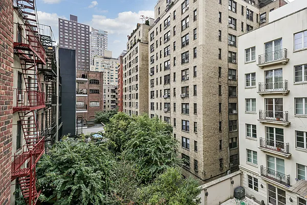 Rented by Oxford Property Group | media 23