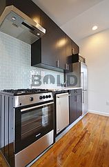 4th image of 55 Delancey St Frnt 4