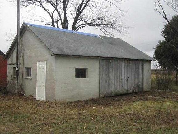 outbuilding