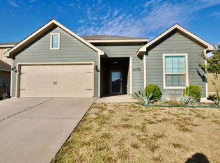 8405 Smokey Creek Pass, Fort Worth, TX 76179