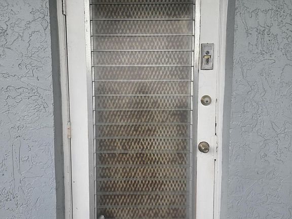 5th image of 9301 LIME BAY Boulevard #306