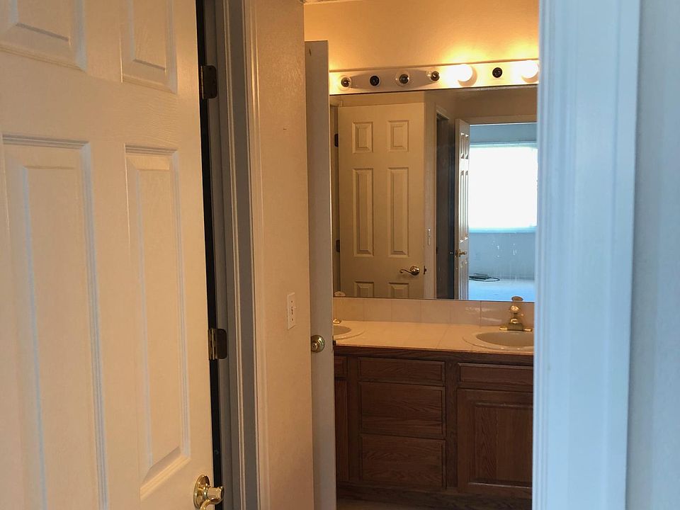 1st image of 162 Luxury Ln