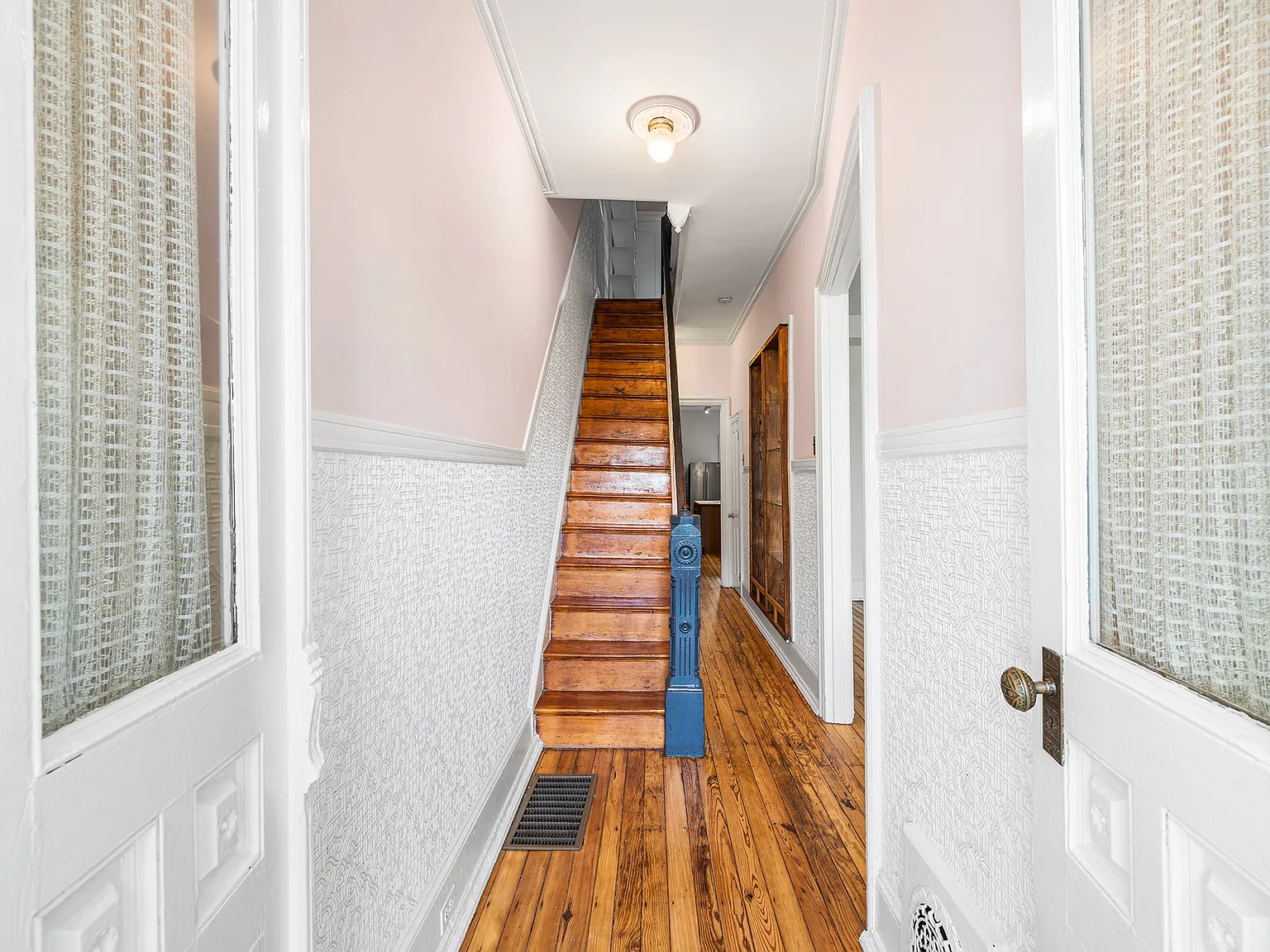 3 bed, 1785 sqft, $3,850 — Photo 4