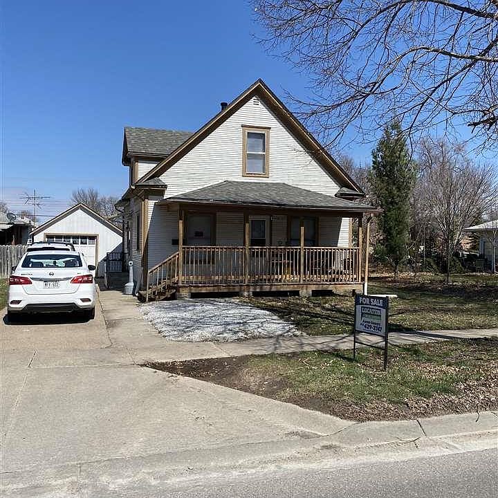 2nd image of 6908 Havelock Ave