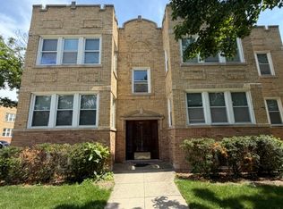 4055 N Mason Ave #2, Chicago, IL 60634