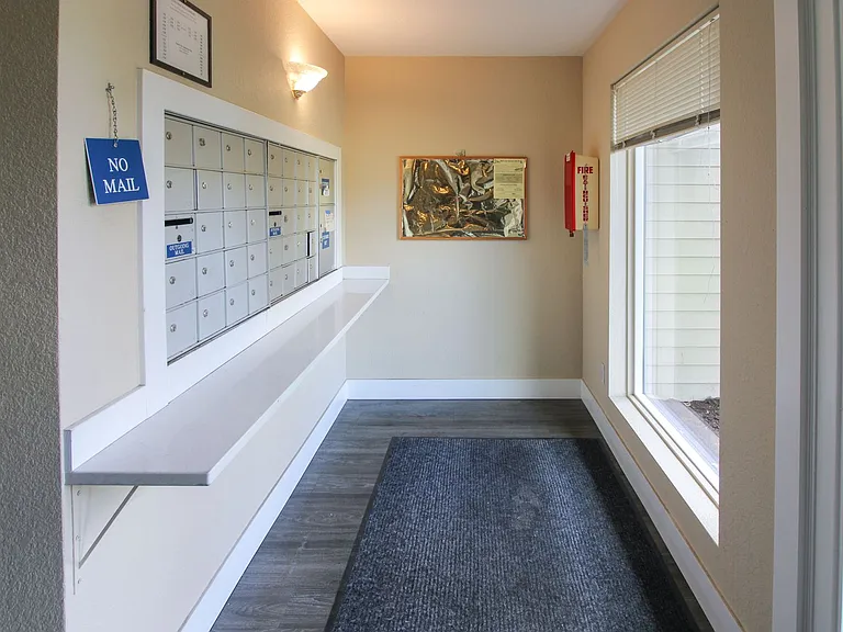 North Salem Apartment Complex With Washer/Dryer! ~ Camelot — Photo 61