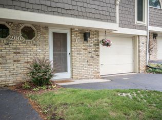 200 Fountain Ave, Waukesha, WI 53186