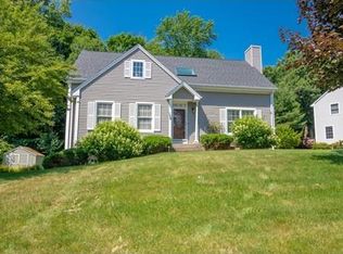 138 Roosevelt Ave, Feeding Hills, MA 01030