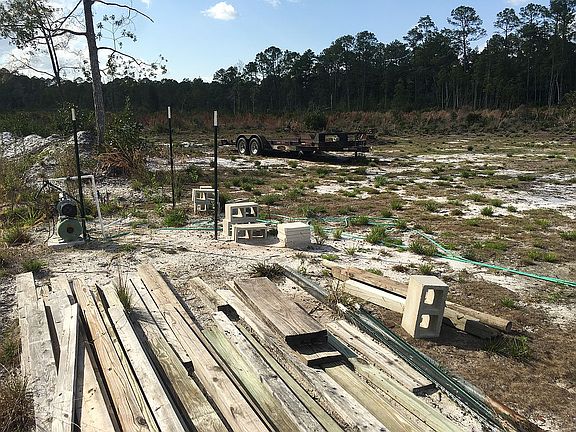 4th image of 181 Pettit Rd