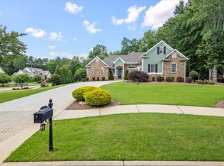 301 Fallstone Path, McDonough, GA 30253