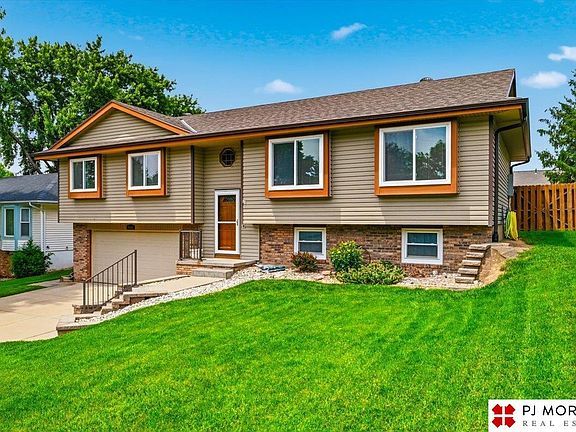2nd image of 2312 Willow Cir