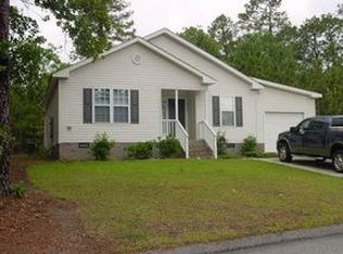 111 Masters Way, Pinebluff, NC 28373