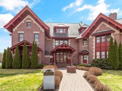 35 Cochichewick Dr, North Andover, MA, 01845