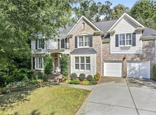 586 Lakeview Ter SE, Mableton, GA 30126
