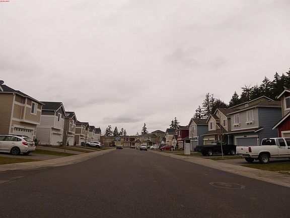 5th image of 18615 117th Avenue Ct E