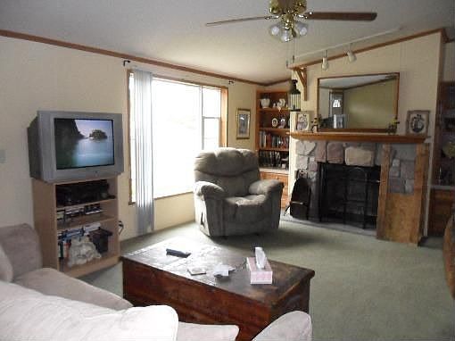 4th image of 32 Hidden Valley Dr