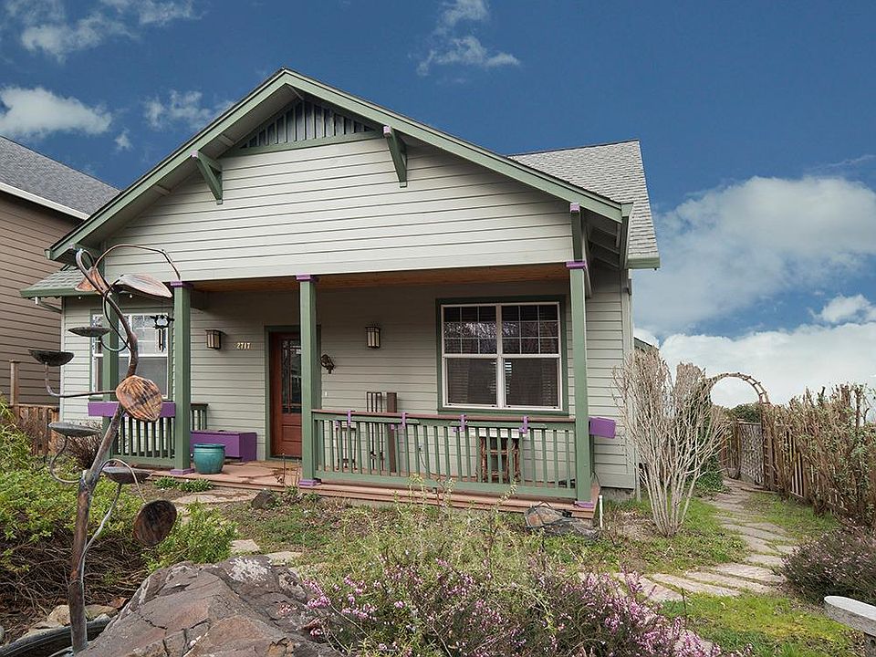 1st image of 2717 Clay Creek Way
