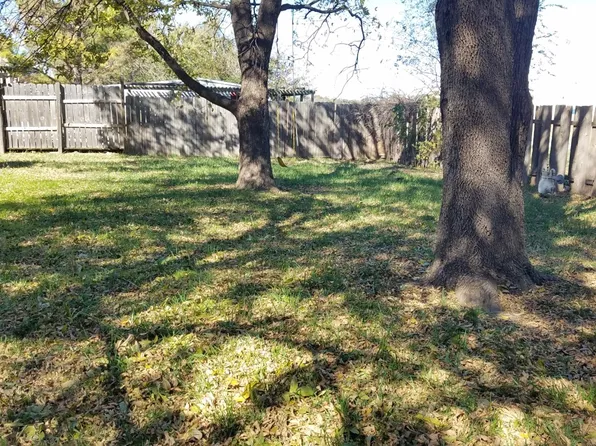 1017 Sunnybrook Ln, Enid, OK 73703
