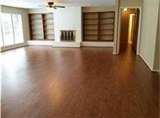 7714 Streamside Dr, Houston, TX 77088