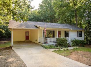 1062 Keller Rd, Mount Airy, GA 30563